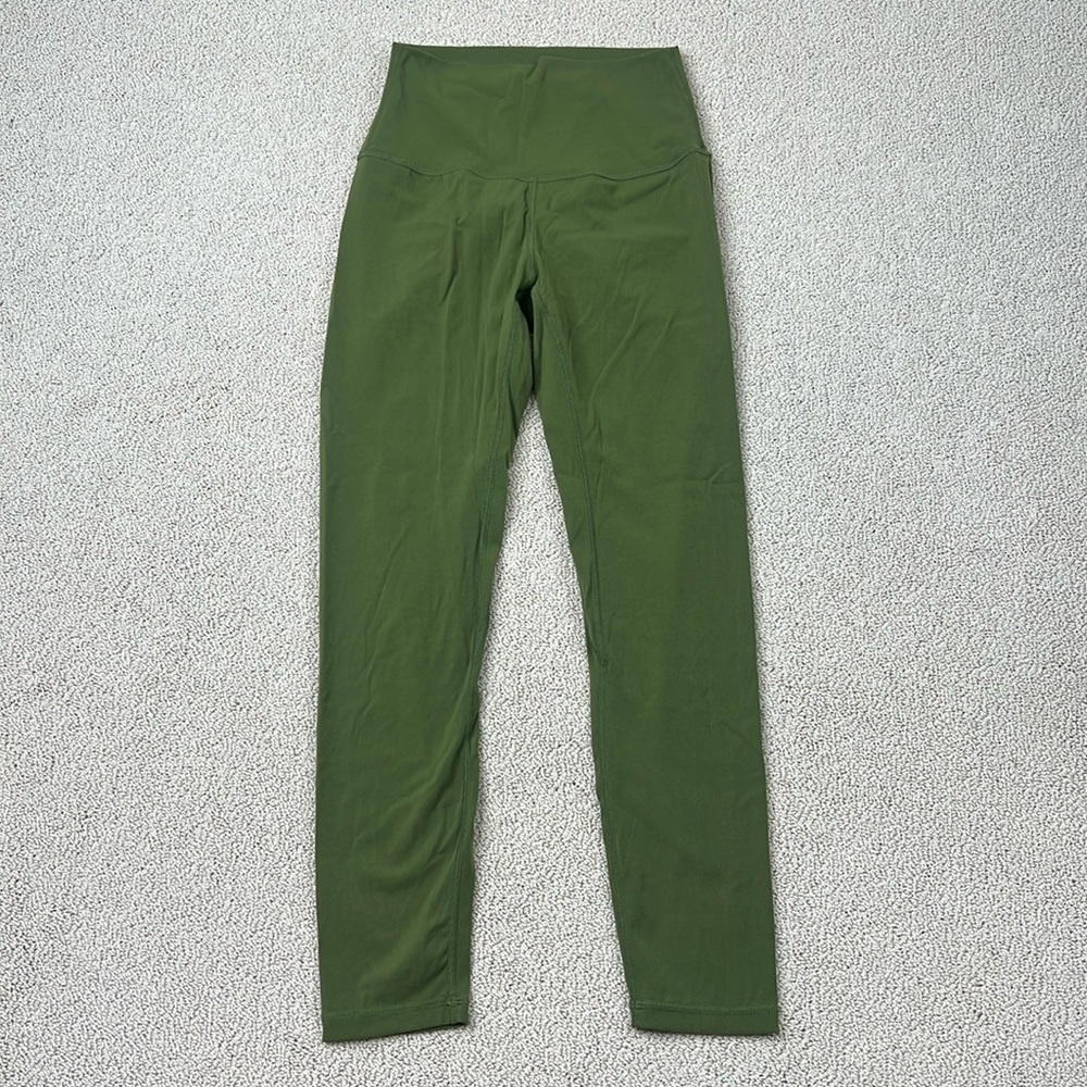 Born Primitive Leggings 24" Seam Womens Size M Green Workout CrossFit Pants